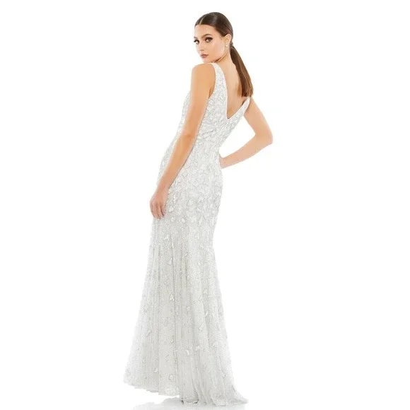Mac Duggal 10814 HAND EMBELLISHED SLEEVELESS BEADED GOWN DRESS Size 12 MSRP $298 - Picture 2 of 11